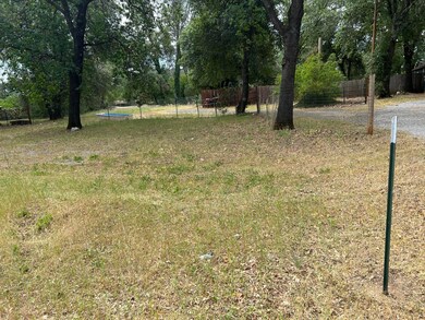 1631,1641 Mistletoe Ln, Redding, CA 96002 - photo 3