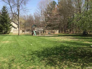 7922 Tulip Rd, Plymouth, IN 46563 - photo 6