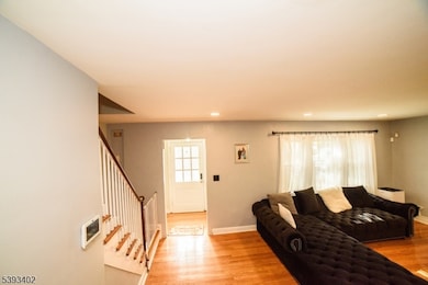 415 19th Ave unit 417, Paterson, NJ 07504 - photo 4