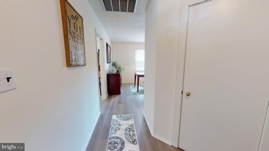 2423 Kinderbrook Ln, Bowie, MD 20715 - photo 4