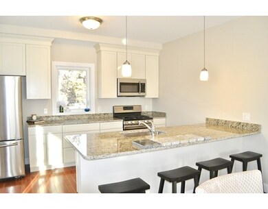637 Gifford St unit 8B, Falmouth, MA 02540 - photo 6