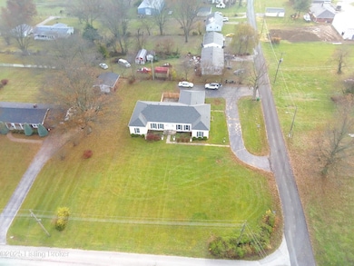 12 Carrol Ann Ave, Pleasureville, KY 40057 - photo 2