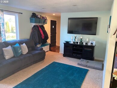 2019 Willow St, Florence, OR 97439 - photo 3