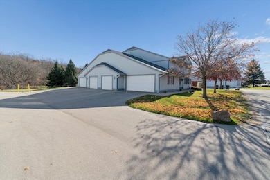 28-805-Canterberry-Ct-unit-c-WindowStill