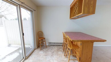 F1 Grandview Dr unit F1, South Burlington, VT 05403 - photo 3