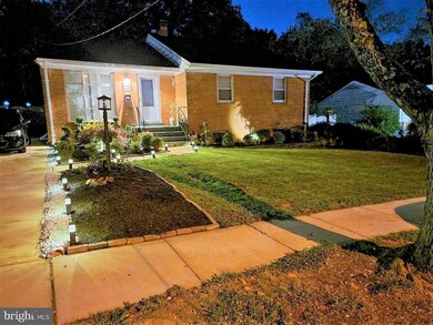 6409 98th Ave, Lanham, MD 20706 - photo 2