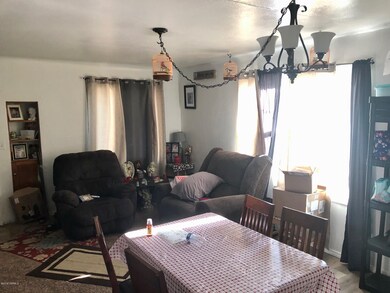 1610 Gordon Rd - Interior