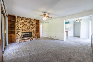 701 Butterfield Dr, Algonquin, IL 60102 - photo 3