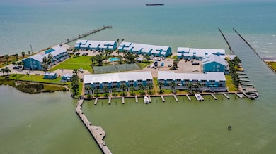 2292 N Fulton Beach Rd unit 202, Rockport, TX 78382 - photo 3