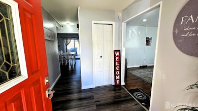 7 Stradford Rd, Parlin, NJ 08859 - photo 2