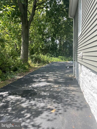 826 Longwood Ave unit B, Cherry Hill, NJ 08002 - photo 4