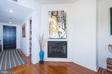 Rittenhouse Plaza unit 15B, Philadelphia, PA 19103 - photo 4