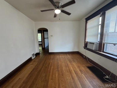 5741 Floy Ave, Saint Louis, MO 63136 - photo 5