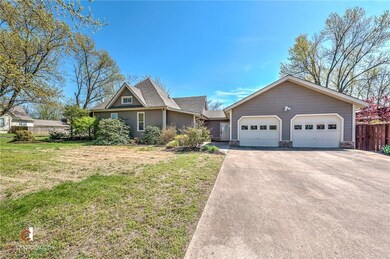 507 NW C St, Bentonville, AR 72712 - photo 4