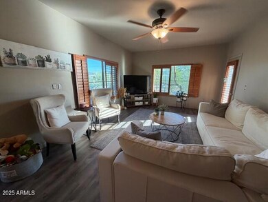 The Luxe at Desert Ridge (Phase 1 - 4) unit 2419, Phoenix, AZ 85054 - photo 4