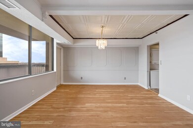 Skyline House unit 1410, Baileys Crossroads, VA 22041 - photo 6