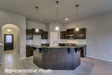 2620 W Union Place, Broken Arrow, OK 74011 - photo 6