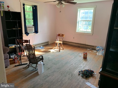 6280 Morgantown Rd, Morgantown, PA 19543 - photo 3