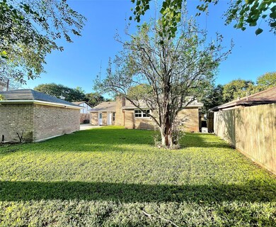 3620 Avenue P, Rosenberg, TX 77471 - photo 4