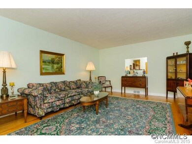 Room For Dining Table