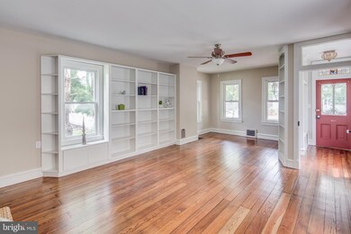 25 S Davis St, Woodbury, NJ 08096 - photo 5