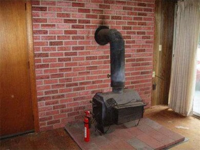 22 Redgate Dr, Methuen, MA 01844 - photo 3