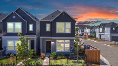 718 Strawberry Pines Ct, Houston, TX 77009 - photo 3