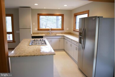 9551 Highwind Ct, Columbia, MD 21045 - photo 4