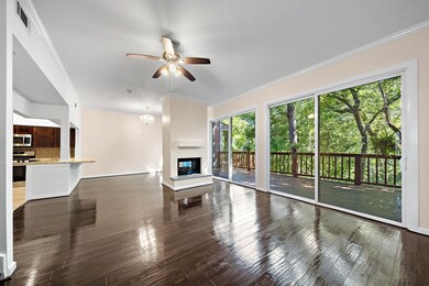 61 Legend Ln, Houston, TX 77024 - photo 4