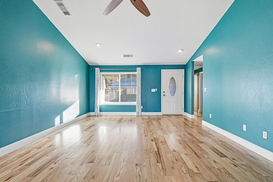 1243 Shafer Ln, Medford, OR 97501 - photo 5