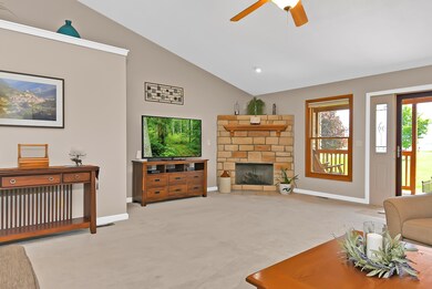 8617 Bader Rd NW Baltimore OH 43105-10
