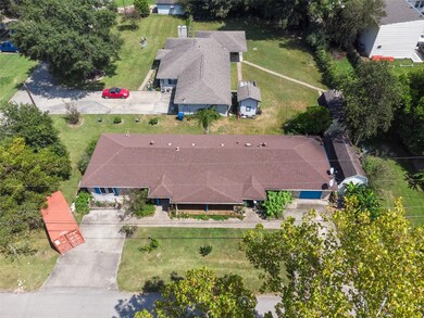 403 Texas St unit 1&2, Tomball, TX 77375 - photo 2