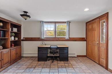 8 Jonathan Ln, West Townsend, MA 01474 - photo 7