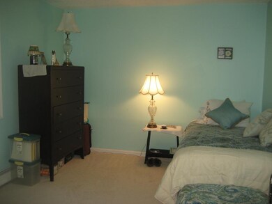 36 Circle Dr unit 6, Ashland, NH 03217 - photo 6