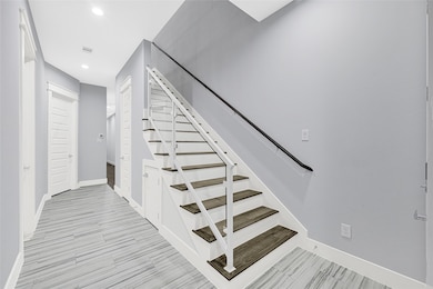 6118 Truro St, Houston, TX 77007 - photo 4