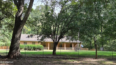 2068 Anderson Rd, Edwards, MS 39066 - photo 5