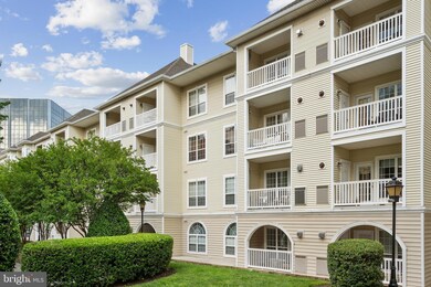 4551 Strutfield Ln unit 4420, Alexandria, VA 22311 - photo 2