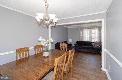 8200 Joshua Ct, Laurel, MD 20708 - photo 7