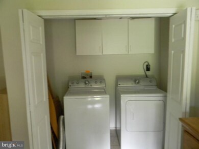 7829 Paddock Way, Windsor Mill, MD 21244 - photo 3