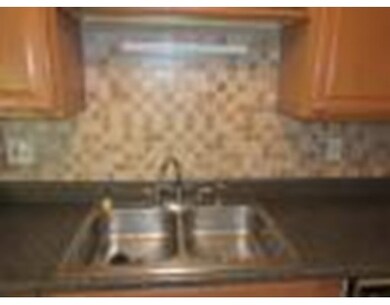 50 Constitution Dr unit 50, Londonderry, NH 03053 - photo 2