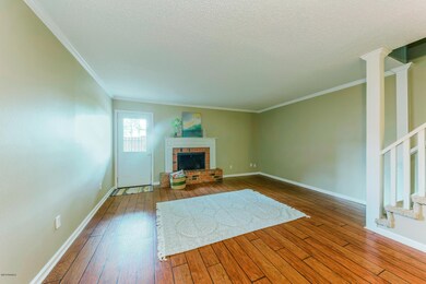 112SouthfieldPkwy-5-4 copy