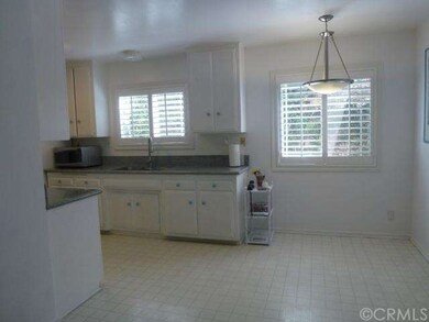 Large eating area in the kitchen