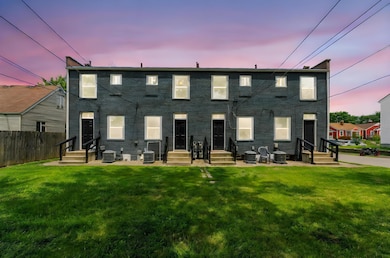 Exterior-16 day to dusk