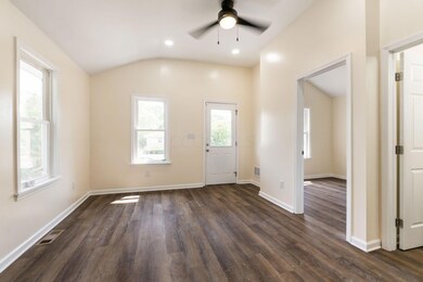 1014 Olmstead Ave (Interior)-4