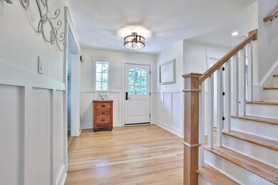 6680 N Clippinger Dr, Cincinnati, OH 45243 - photo 7