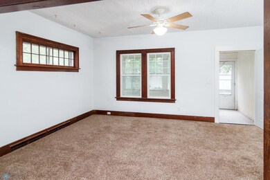 1018 9th St N, Fargo, ND 58102 - photo 3