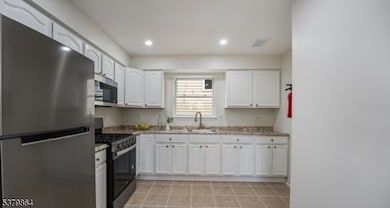 695 S 11th St, Newark, NJ 07103 - photo 4