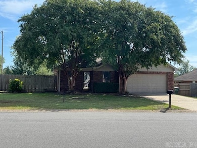 2350 Krystal Kreek Dr, Conway, AR 72032 - photo 2