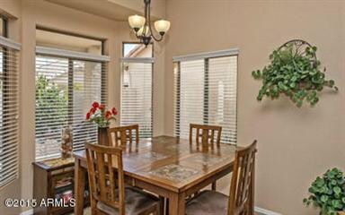DINING-BREAKFAST AREA