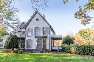 203 Ramsey Ct, Statesville, NC 28677 - photo 2